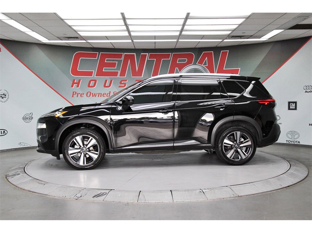 2023 Nissan Rogue SL - 2