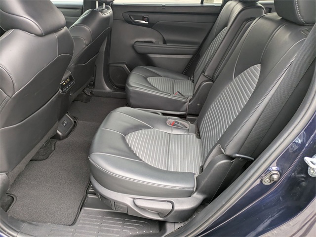 2023 Toyota Highlander XSE  at Davis Toyota of Orangeburg