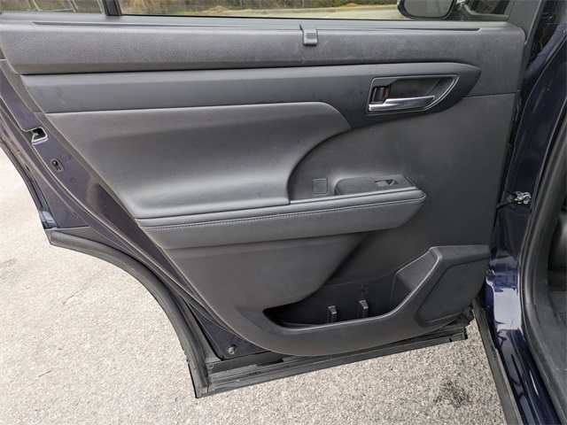 2023 Toyota Highlander XSE  at Davis Toyota of Orangeburg