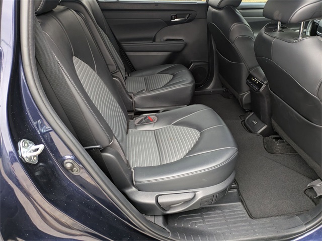 2023 Toyota Highlander XSE  at Davis Toyota of Orangeburg