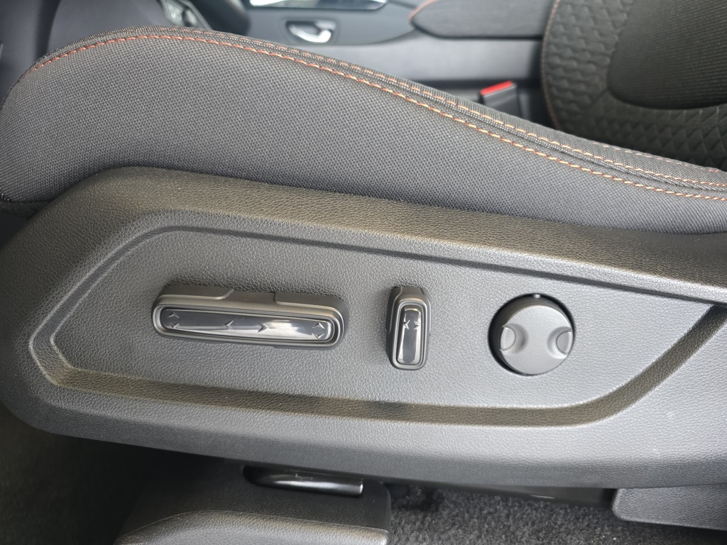 Thumbnail: 2025 Honda Pilot - 10