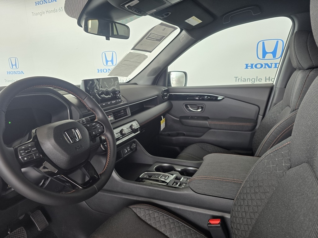 Thumbnail: 2025 Honda Pilot - 12