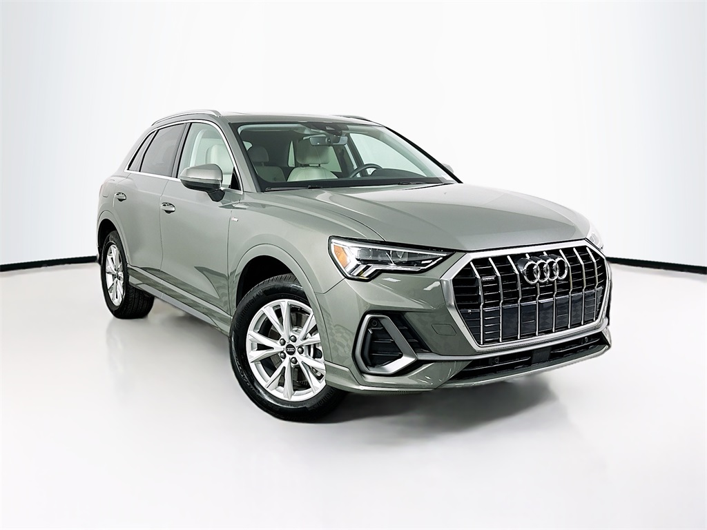 2025 Audi Q3 Premium Plus