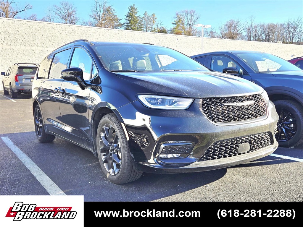 2025 Chrysler Pacifica Limited FWD