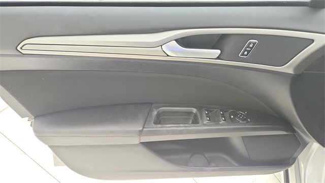 2018 Ford Fusion SE Silver at Bayway Cadillac of The Woodlands