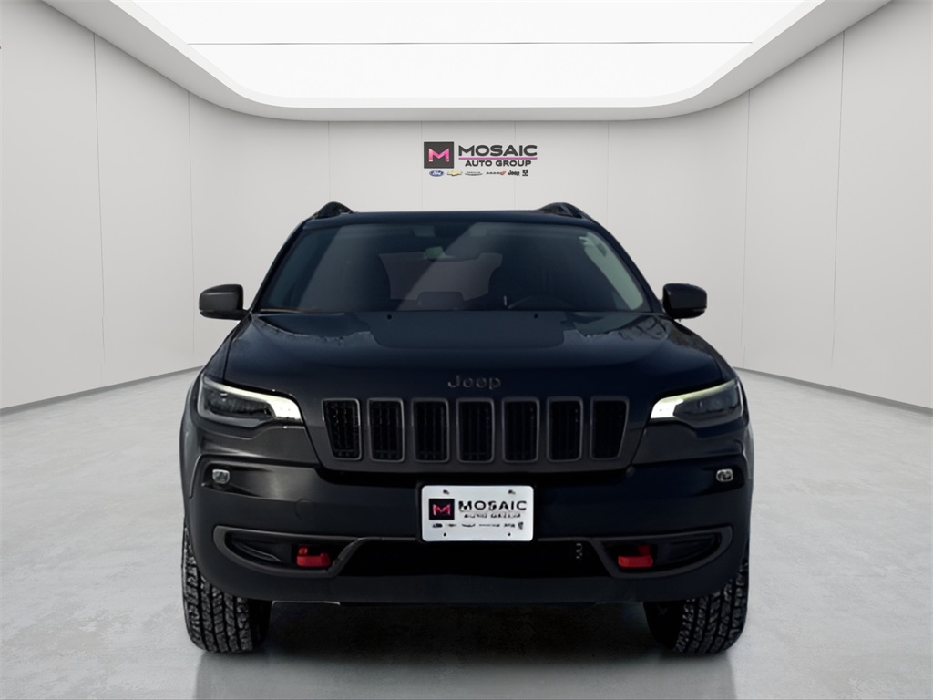 Used 2019 Jeep Cherokee Trailhawk with VIN 1C4PJMBX0KD483630 for sale in Zumbrota, Minnesota