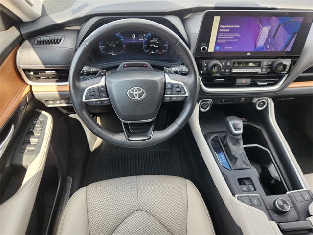 2024 Toyota Grand Highlander Platinum White at Don McGill Toyota