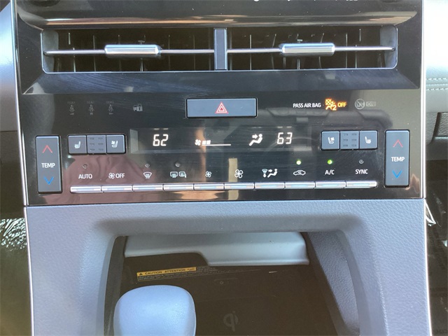 Used Car 2019 Toyota Avalon  For Sale Under $30,000 In San Antonio, Texas