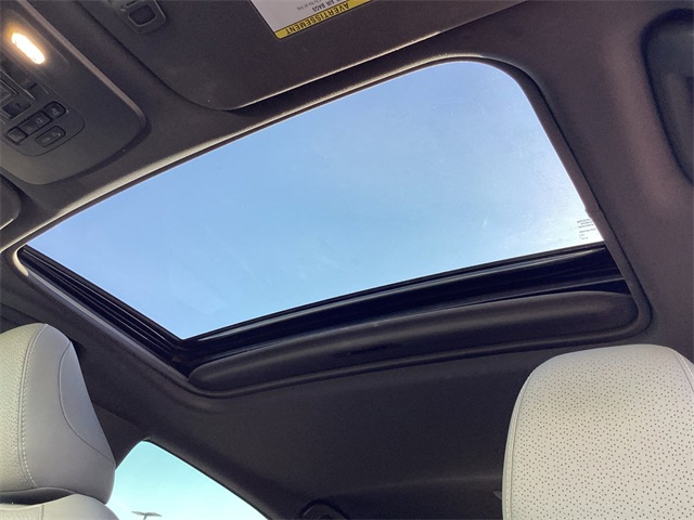 Used Car 2019 Toyota Avalon  For Sale Under $30,000 In San Antonio, Texas