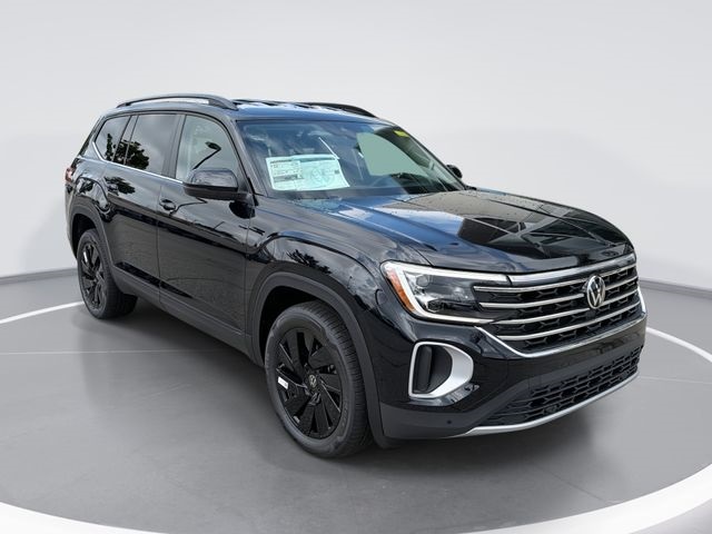 Deep Black 2026 Volkswagen Atlas SUV / Crossover All-Wheel Drive 8-Speed Automatic