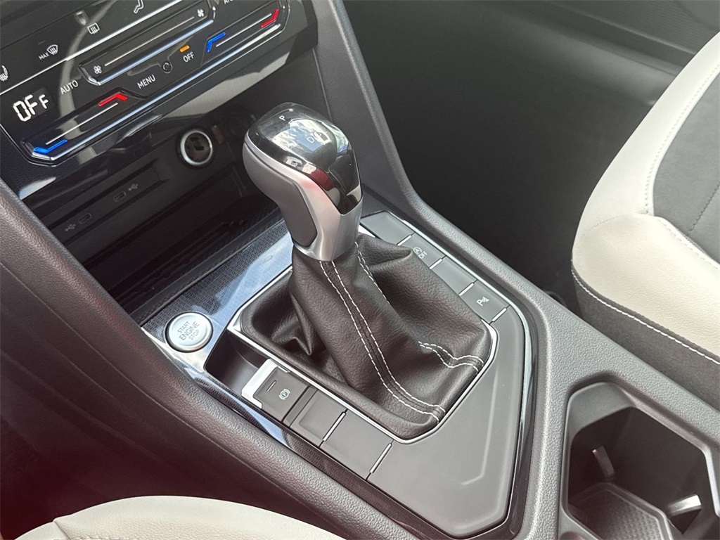 2025 Volkswagen Taos 1.5T SE Blue at DeMontrond Auto Country