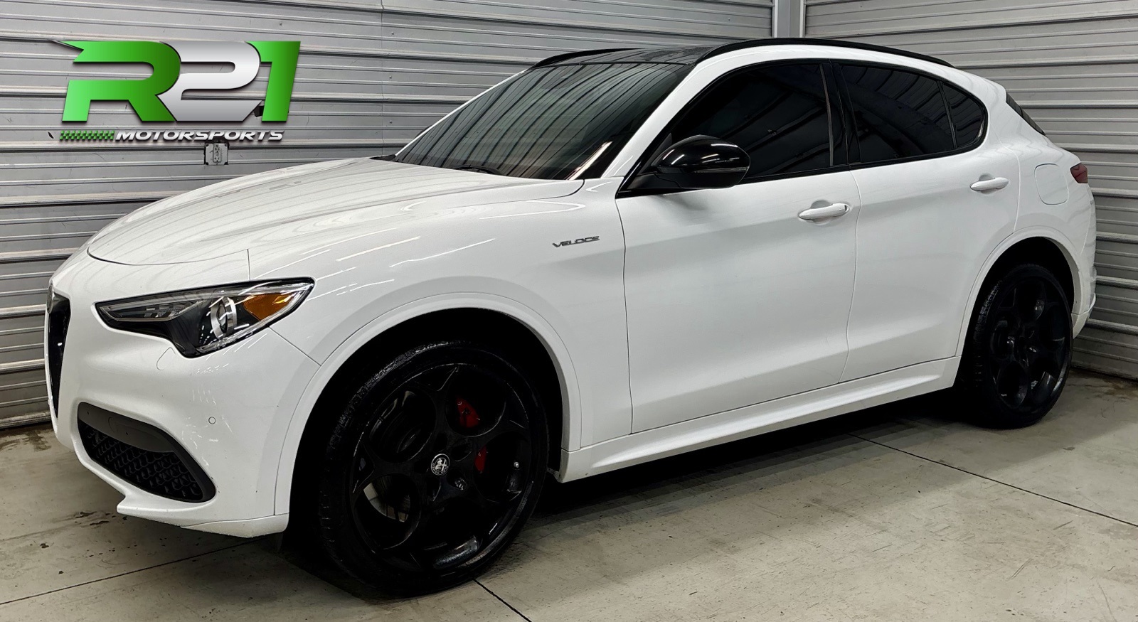 2022 Alfa Romeo Stelvio Ti Veloce's photo