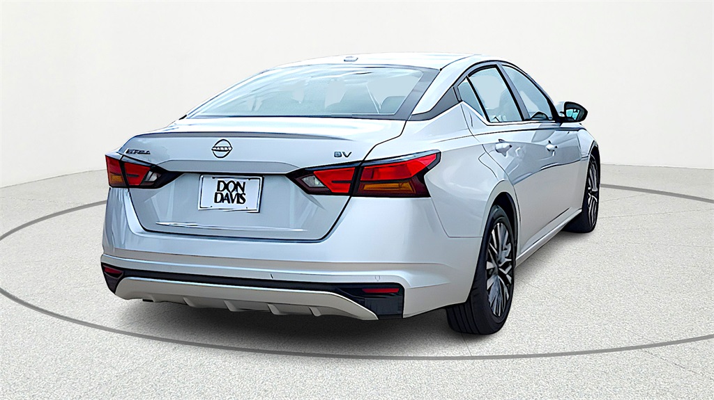 2024 Nissan Altima