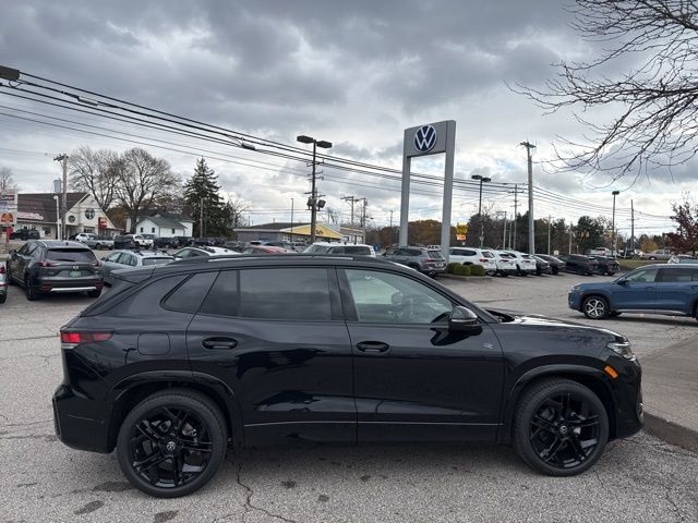 2026 Volkswagen Tiguan SE R-Line Black FWD