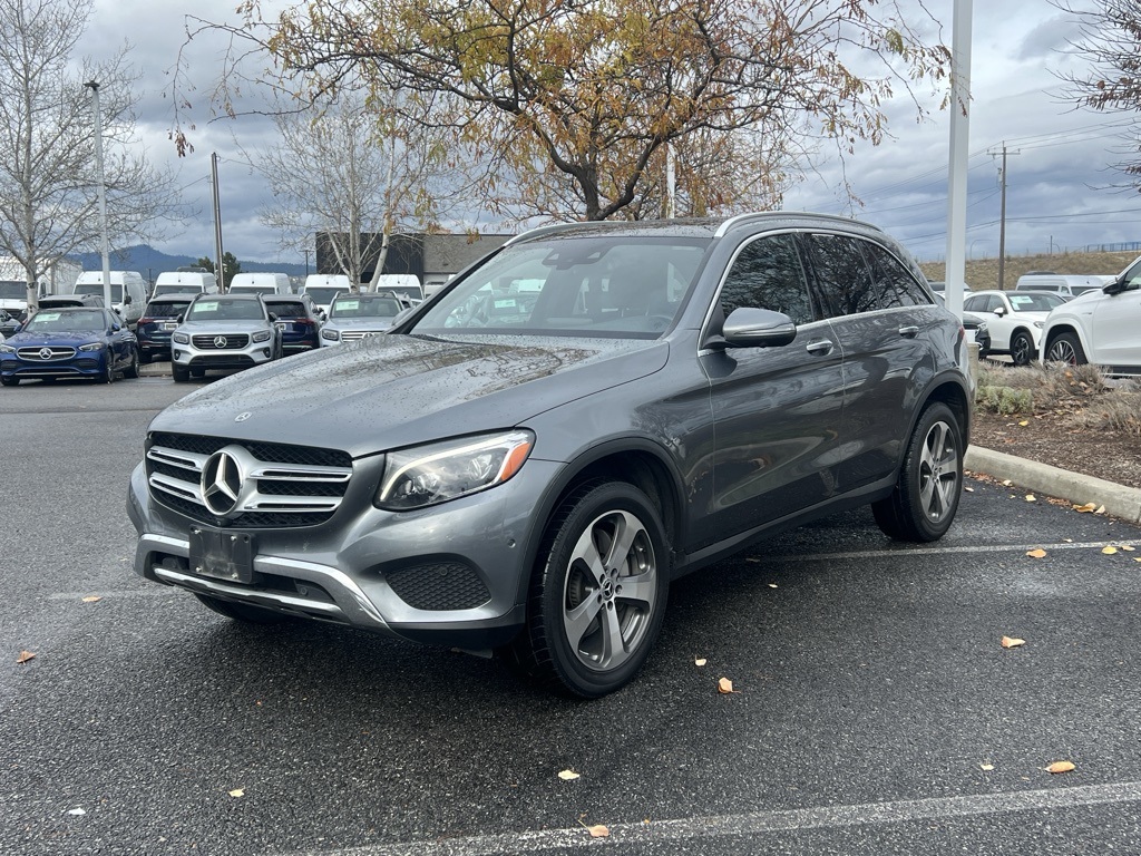 2018 Mercedes Benz GLC 300 photo 3