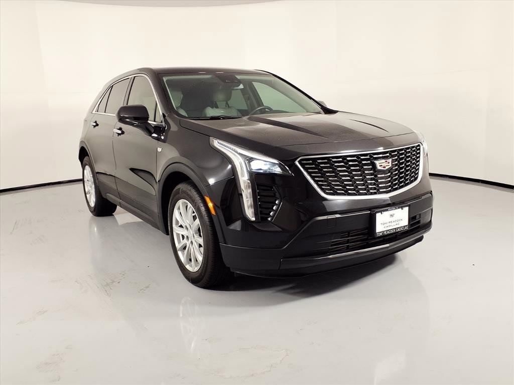 2022 Cadillac XT4 Luxury Black at Tom Peacock Cadillac
