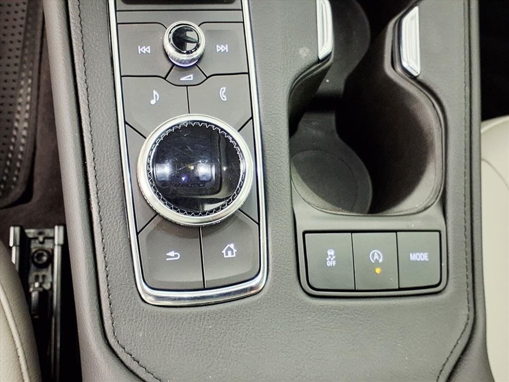 2022 Cadillac XT4 Luxury Black at Tom Peacock Cadillac