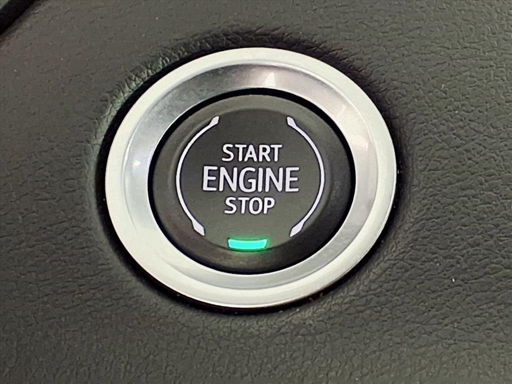 2022 Cadillac XT4 Luxury Black at Tom Peacock Cadillac