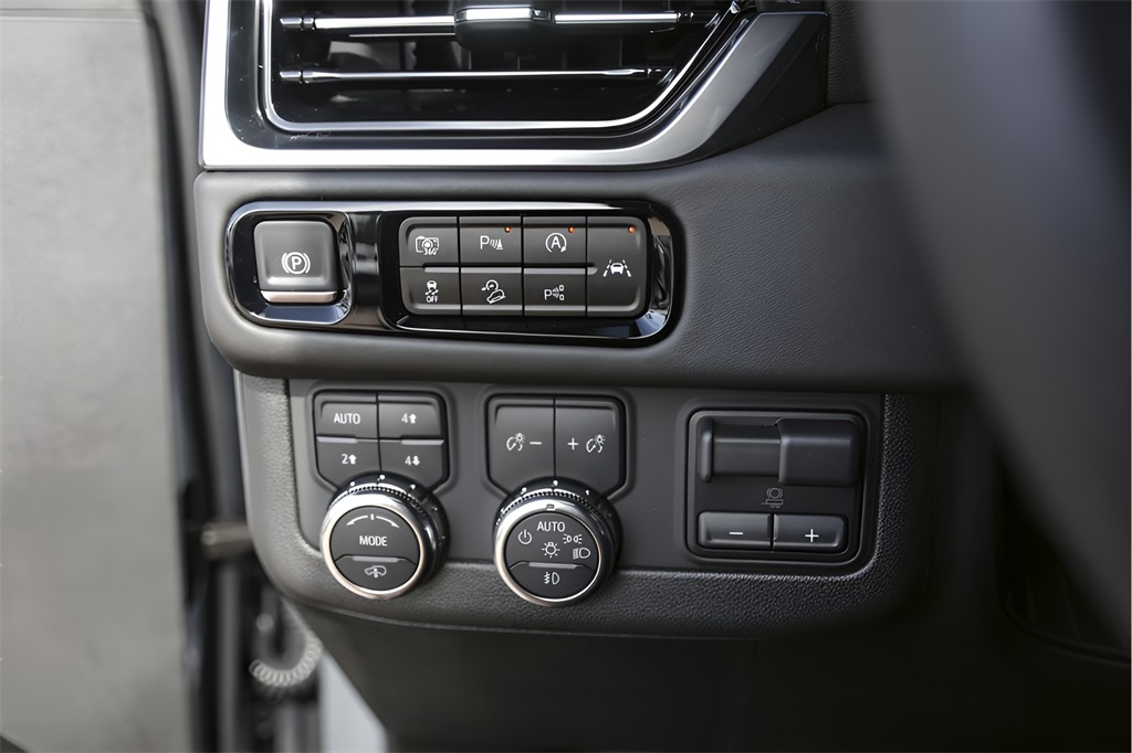 Used Car 2025 Gmc Yukon  At4 Ultimate For Sale Under $100,000 In Austin, Texas