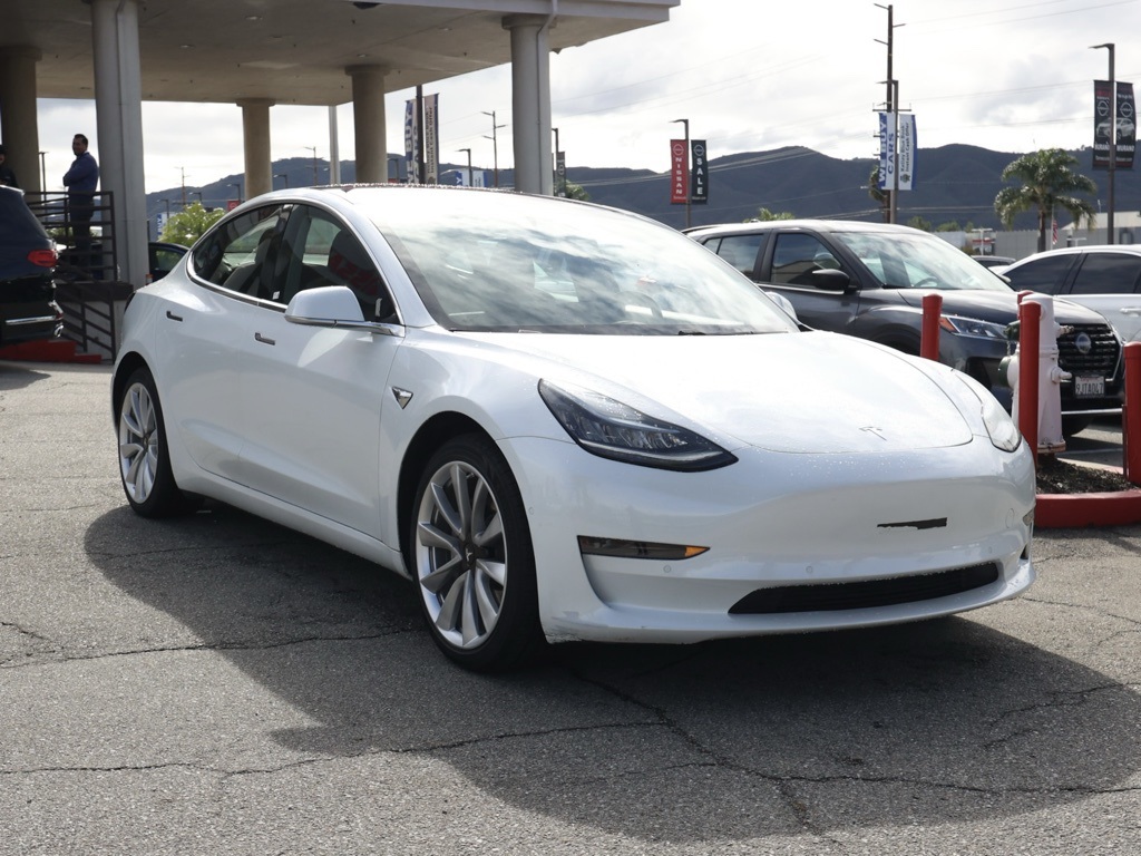 2018 Tesla Model 3 Long Range