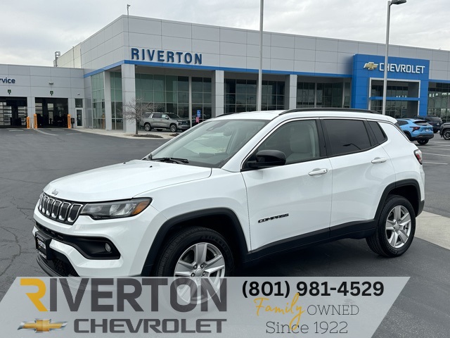 2022 Jeep Compass Latitude 4WD