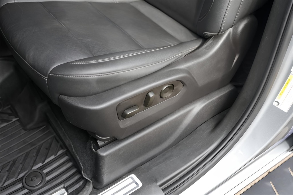 Used Car 2023 Chevrolet Silverado 1500  Lt Trail Boss For Sale Under $40,000 In Austin, Texas