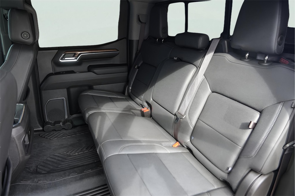 Used Car 2023 Chevrolet Silverado 1500  Lt Trail Boss For Sale Under $40,000 In Austin, Texas