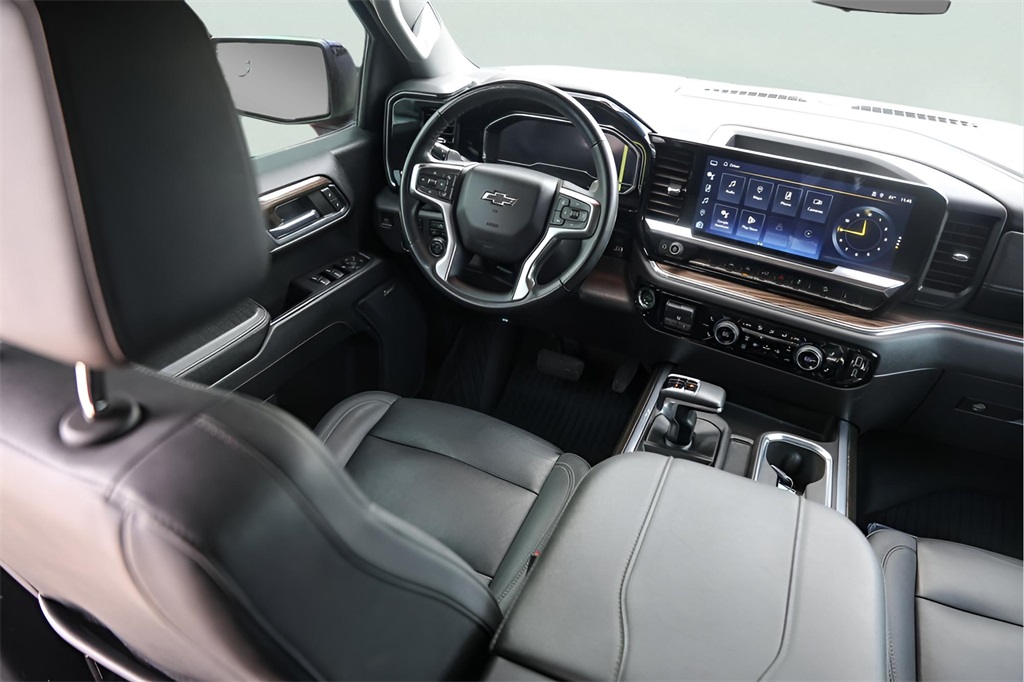 Used Car 2023 Chevrolet Silverado 1500  Lt Trail Boss For Sale Under $40,000 In Austin, Texas