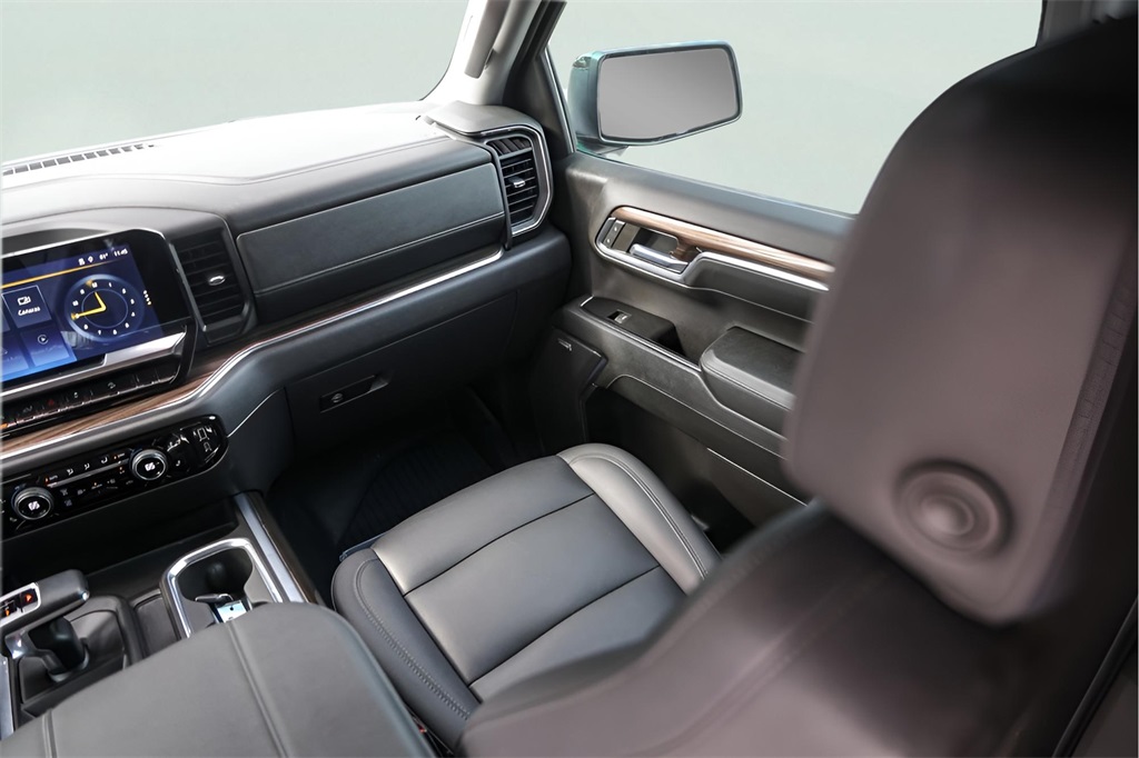 Used Car 2023 Chevrolet Silverado 1500  Lt Trail Boss For Sale Under $40,000 In Austin, Texas