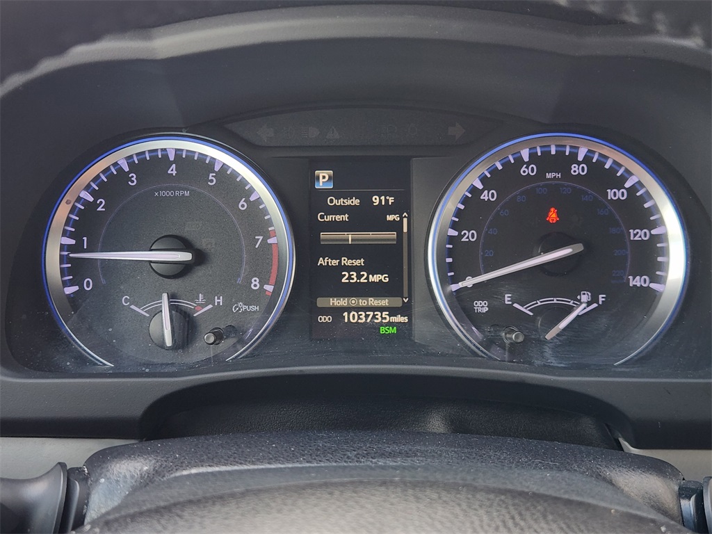 2018 Toyota Highlander XLE White at Gullo Toyota