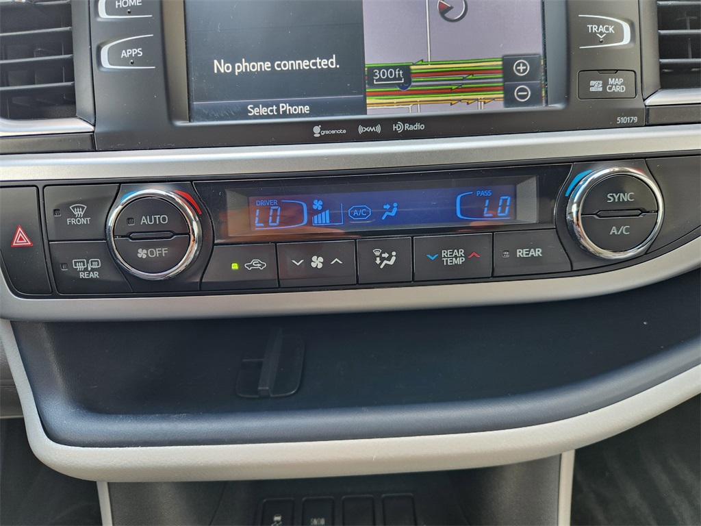 2018 Toyota Highlander XLE White at Gullo Toyota