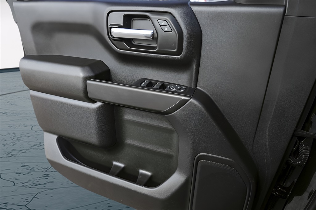 Used Car 2024 Chevrolet Silverado 1500  Custom For Sale Under $40,000 In Austin, Texas