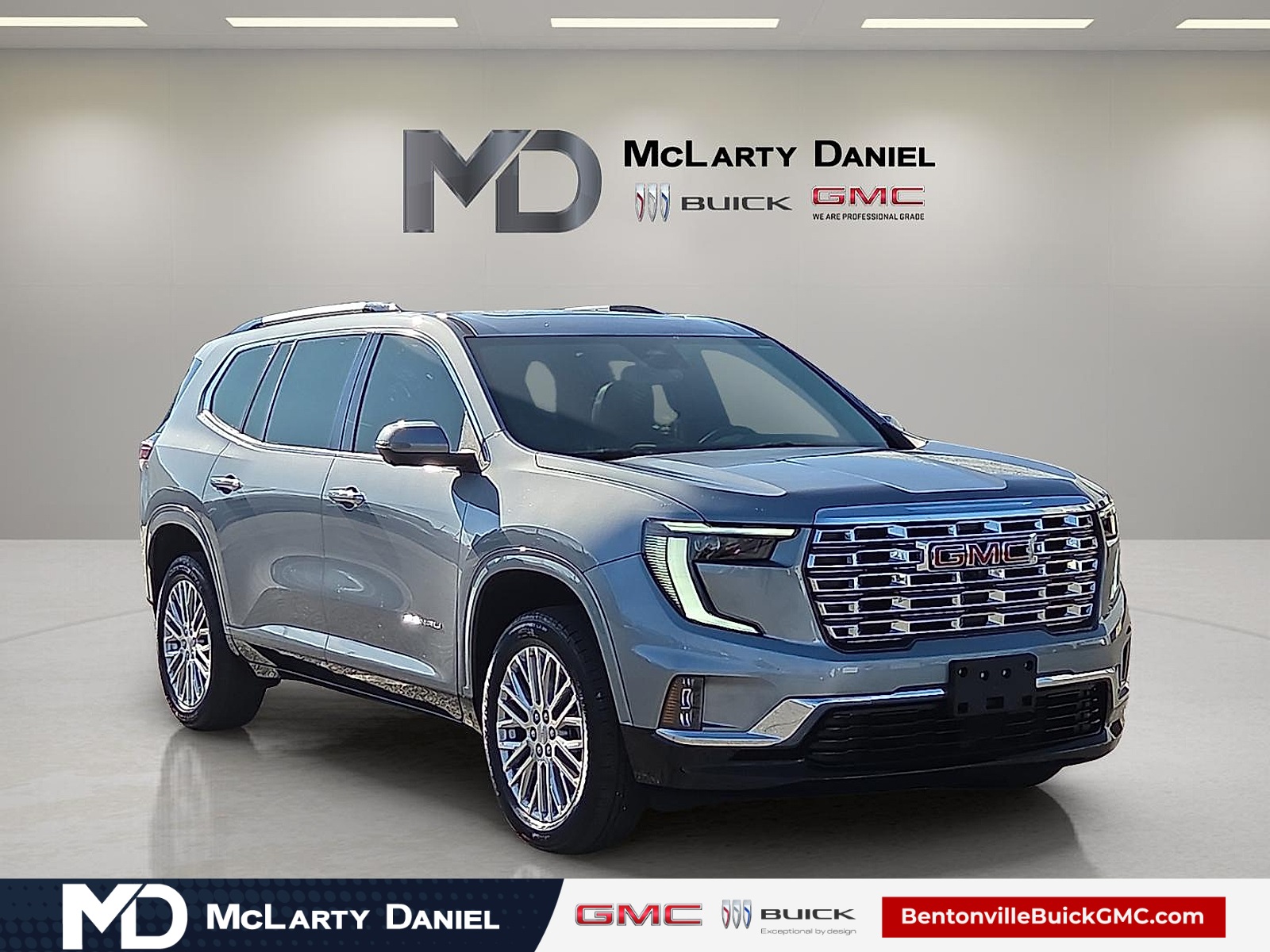 2025 GMC Acadia Denali AWD