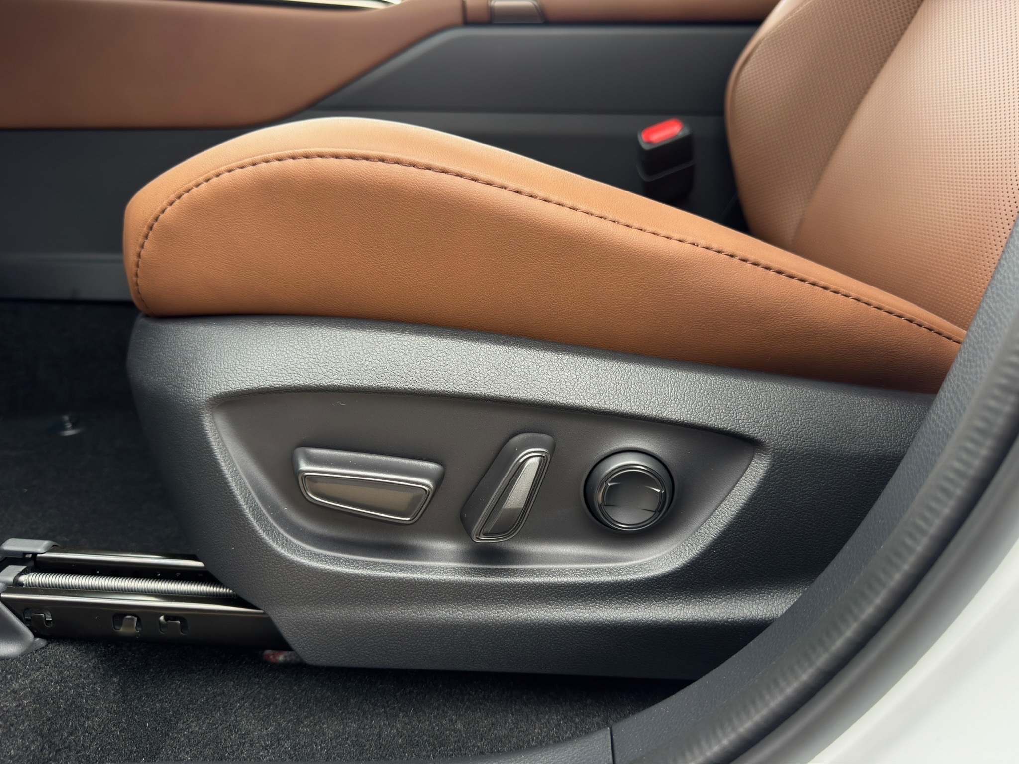 2025 Toyota Crown Signia Limited  at Gullo Toyota