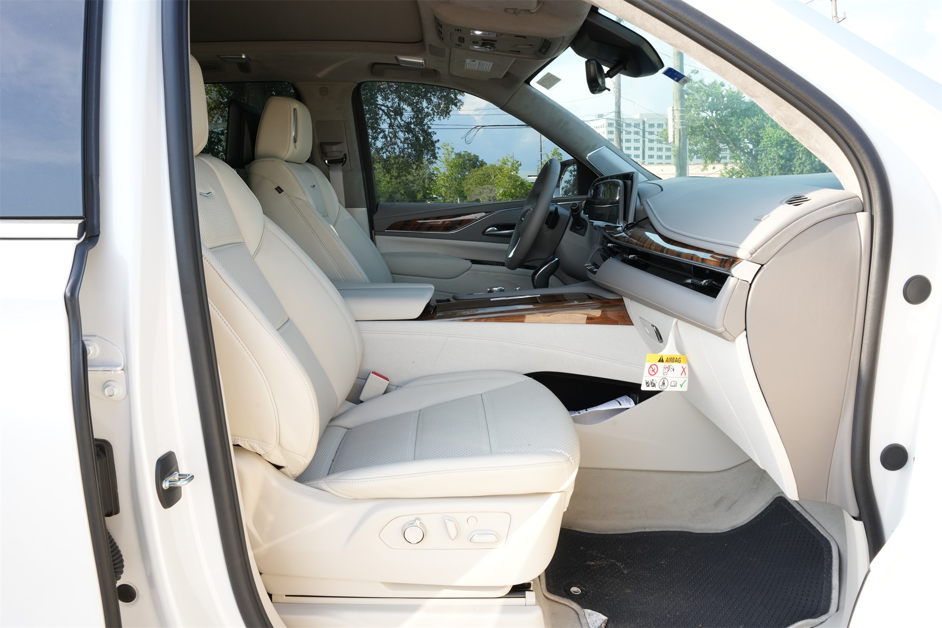 2024 Cadillac Escalade Premium Luxury Platinum White at Bayway Cadillac of The Woodlands