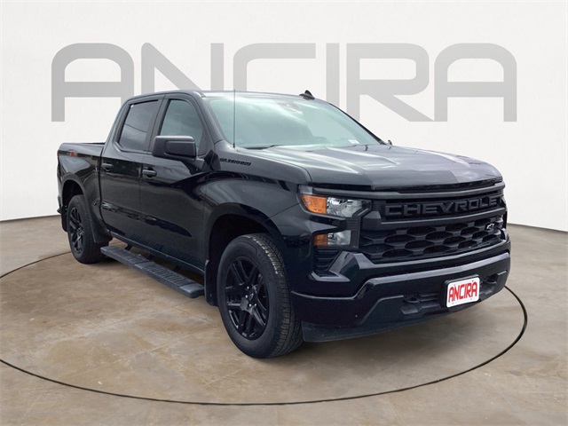 Used Car 2023 Chevrolet Silverado 1500  Custom For Sale Under $35,000 In San Antonio, Texas