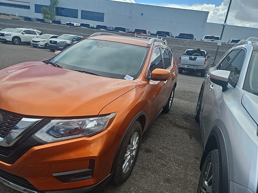 2020 Nissan Rogue SV
