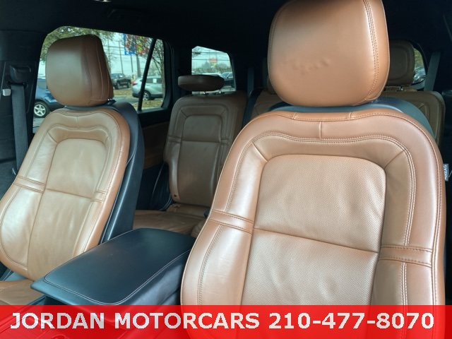 Used Car 2020 Lincoln Aviator  Reserve For Sale Under $30,000 In San Antonio, Texas