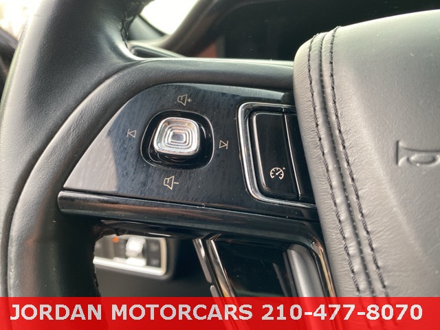 Used Car 2020 Lincoln Aviator  Reserve For Sale Under $30,000 In San Antonio, Texas