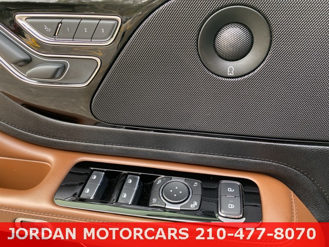 Used Car 2020 Lincoln Aviator  Reserve For Sale Under $30,000 In San Antonio, Texas
