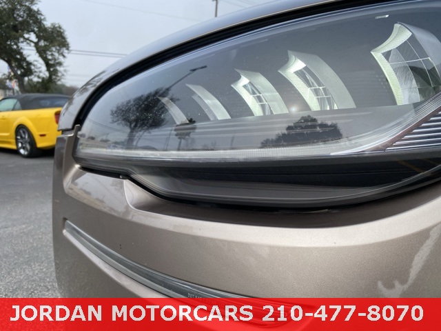 Used Car 2020 Lincoln Aviator  Reserve For Sale Under $30,000 In San Antonio, Texas