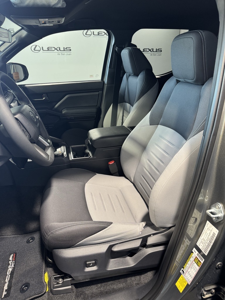 Thumbnail: 2025 Toyota Tacoma - 32