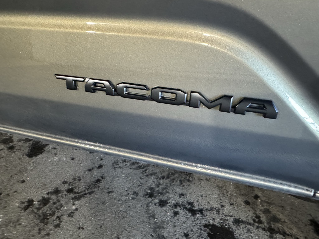 Thumbnail: 2025 Toyota Tacoma - 6