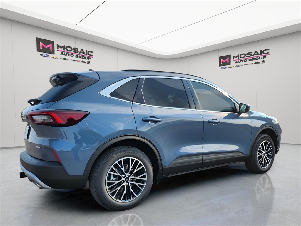 2025 Ford Escape Plug-In Hybrid