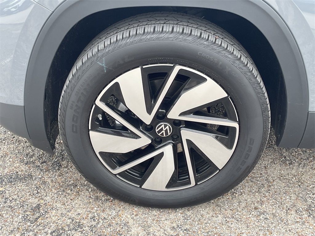 2025 Volkswagen Atlas 2.0T SEL - 8