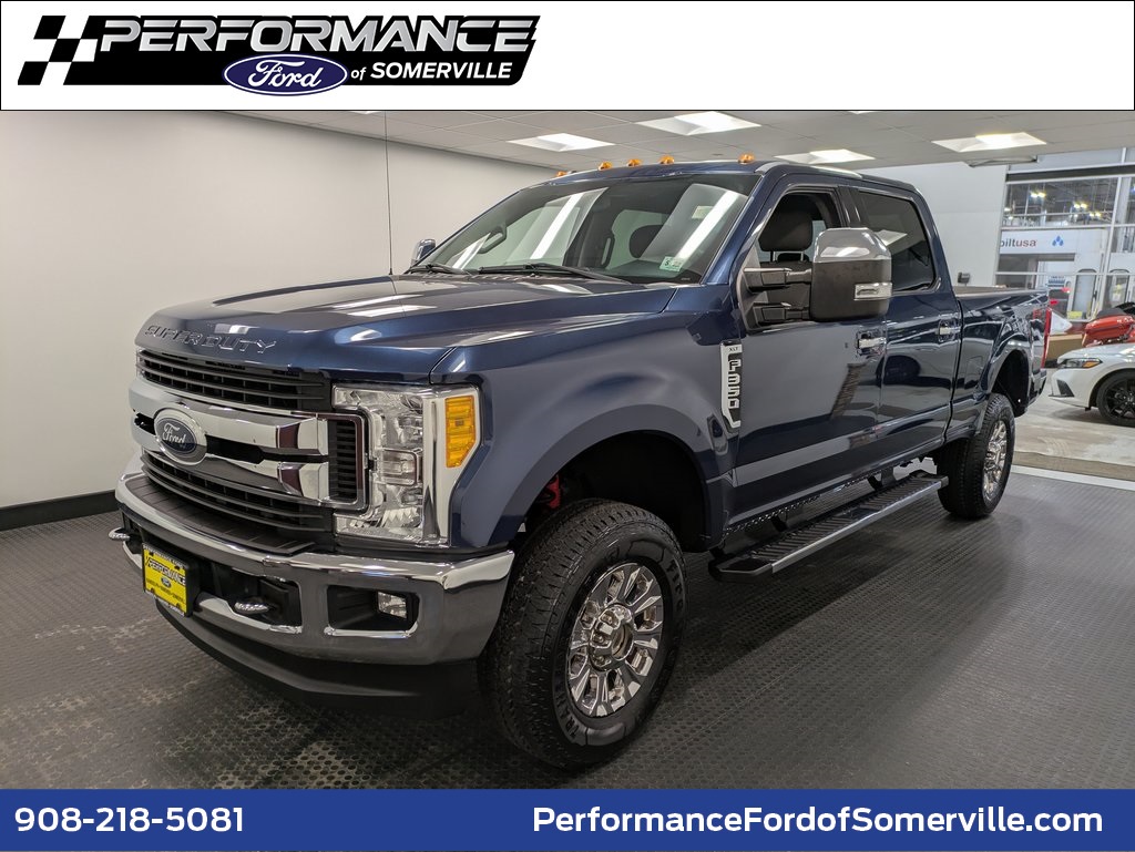 2017 Ford F-350 Super Duty XLT Crew Cab 4WD