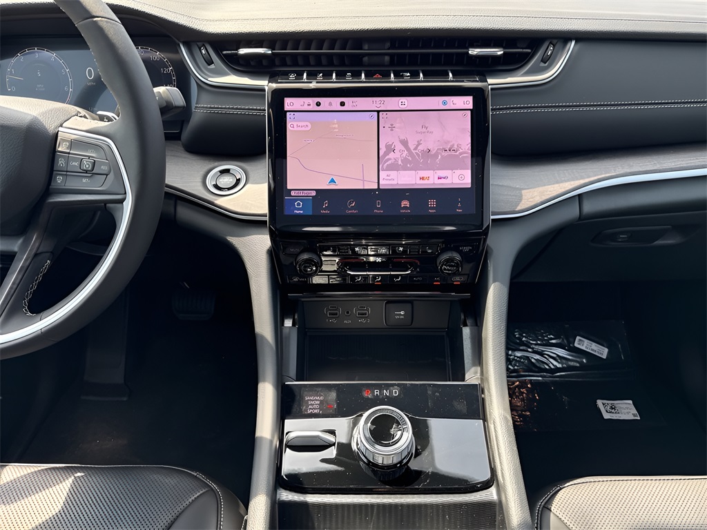 2025 Jeep Grand Cherokee L