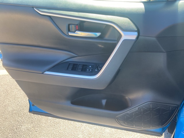 Used Car 2021 Toyota Rav4  Xle For Sale Under $25,000 In San Antonio, Texas