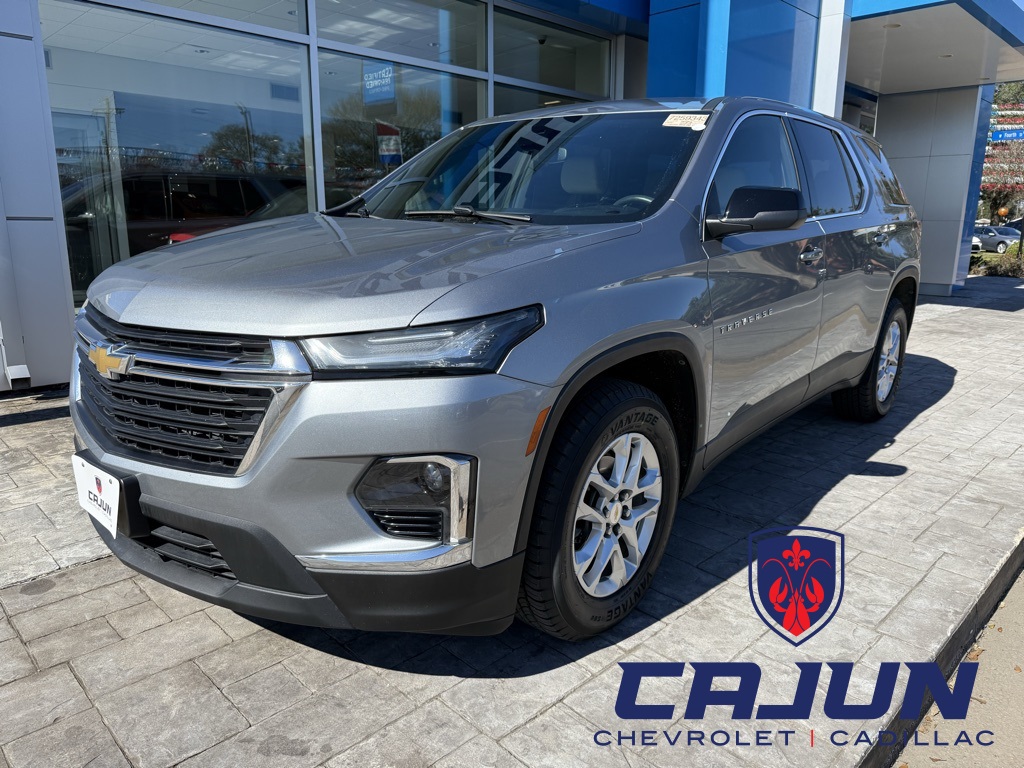 2023 Chevrolet Traverse LS FWD