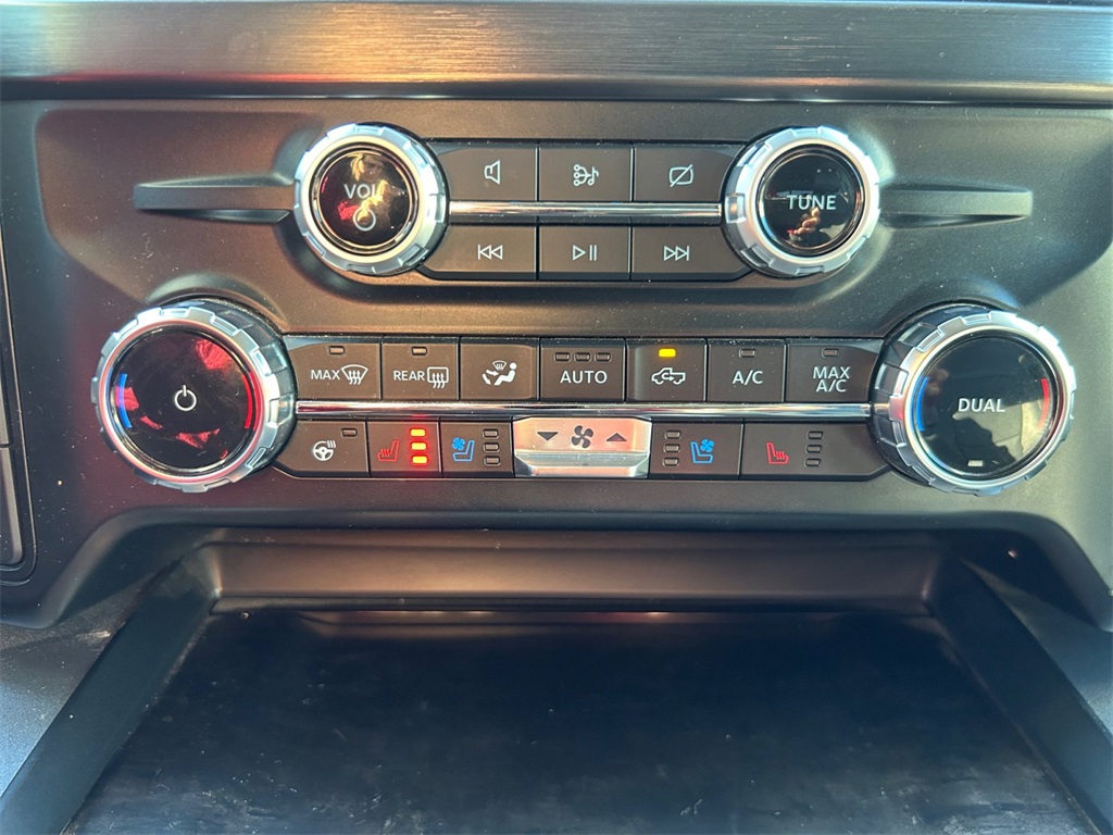 Used Car 2023 Ford F-250sd  Lariat For Sale Under $70,000 In Floresville, Texas